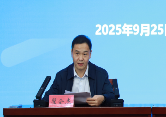 汝州职业技术学院专题培训新闻宣传骨干， 桂焱炜黄耀辉张鸿飞现场授课